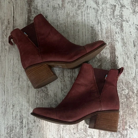 TOMS Esme Burnt Henna Leather Ankle Boots - Picture 3 of 12